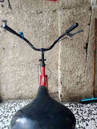 بايسكل بناتي مرتب حجم 26  نضيف سعر 30 الف مكاني بغداد البياع تقاطع   0...