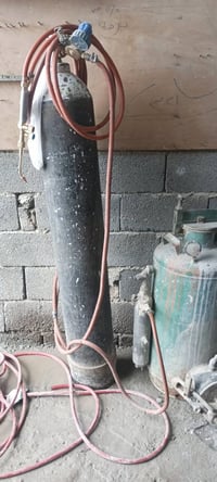 للبيع جاهزات للشغل البطل متروس اوكسجين يده جديده زائد يده كلور اصليه ا...