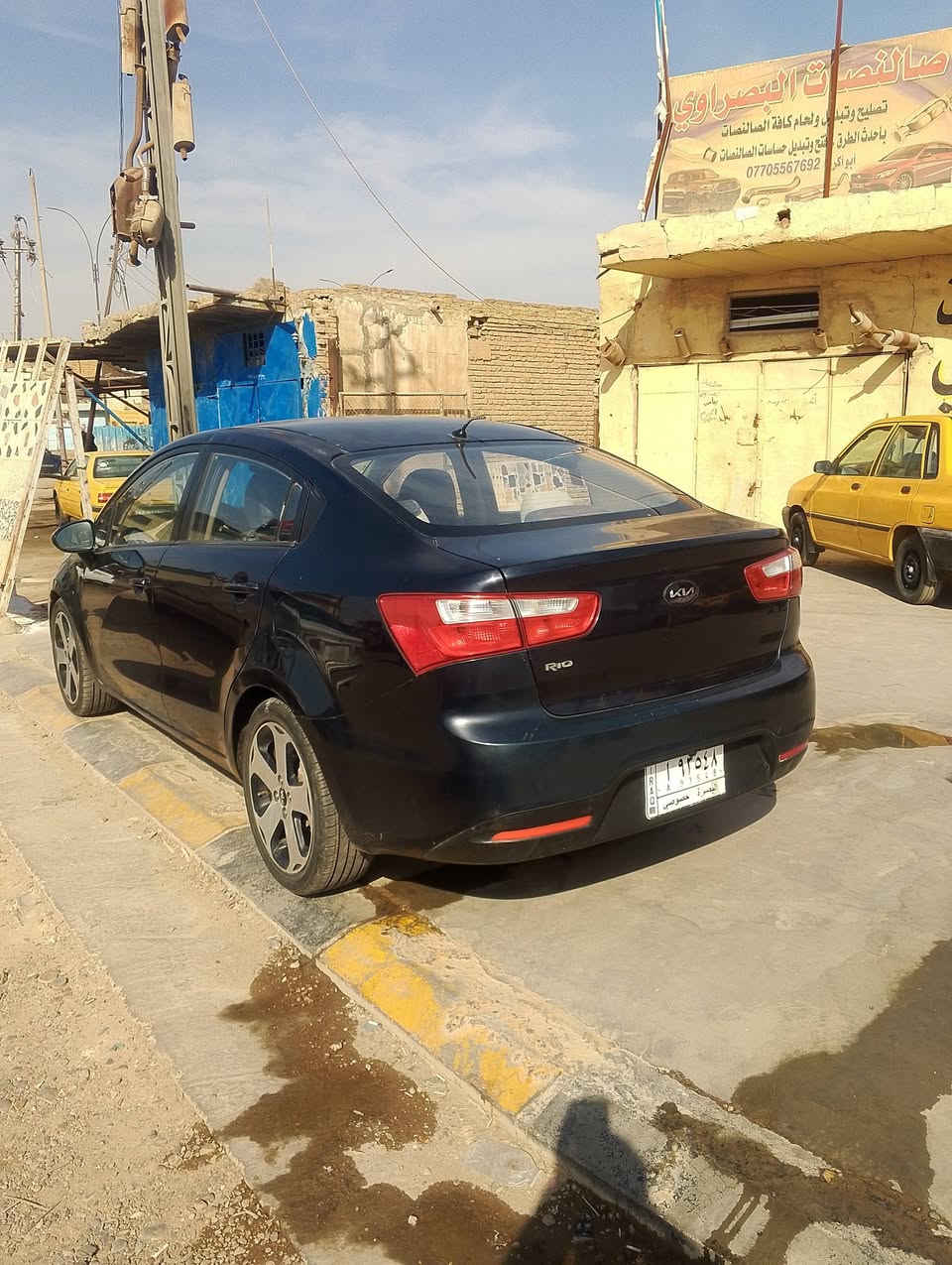 السلام عليكم ريو موديل 2014 خليجي مكينه 1600 كير مكينه مكفولات حداديه جديدة تخم تاير كهربايات كله شغاله تبريد ثلج السنويه جديده السياره بيه 3 قطع صبغ السياره جاهزه وحلوه السعر 72 مكان ميسان ***********
