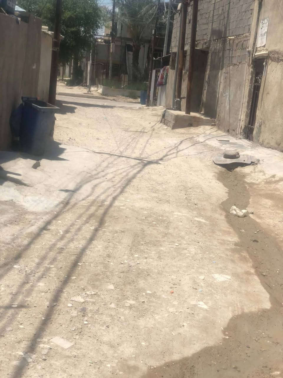 مكلف بالنشر
بيت تجاوز للبيع  100 متر يتكون من غرفتين ومطبخ وملحقات سقف سندويش في بغداد  منطقة العبيدي قرب الشارع العام  خلف ملعب الطموح للاتصال على الرقم السعر عند صاحب البيت اتصل عليه  ***********
