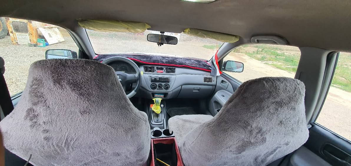 لانسر 2007 رقم اسليمانياجديد سنوية جديده لغاية 2030 بسمي تخم تاير تبريد ثلج صدر جديد سياره جاهزه اي نقص مابيها مكفولة ماعده  بارد قليل يم قبق البانزين المكان ديالى المقدادية ***********
