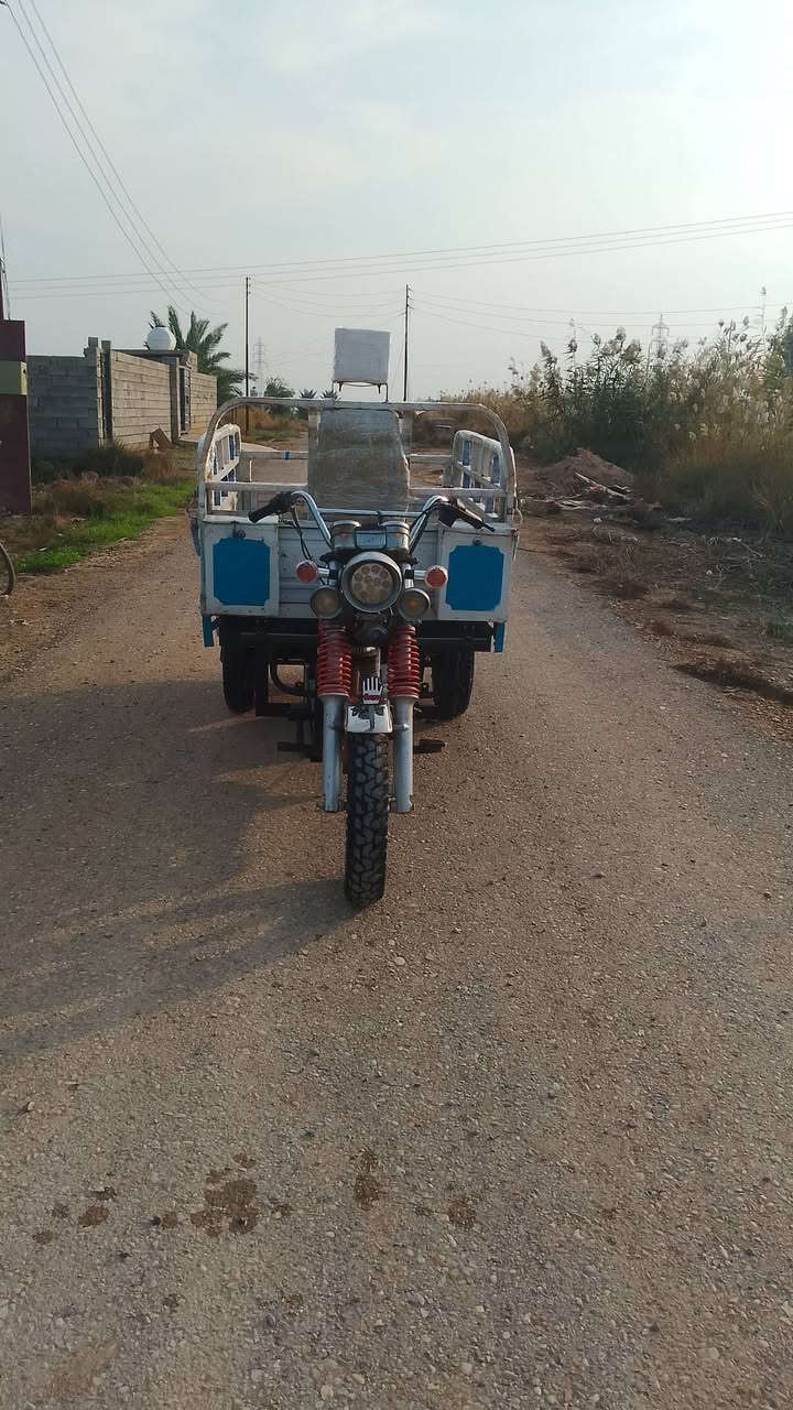 السلام عليكم ستوتة للبيع موديل 20 وراق كامله الركبه والشواصي مكفول ستوته خير من الله كهربائيات كامله مكاني ديالى تقاطع القدس السعر خاص *********** هذا رقمي
