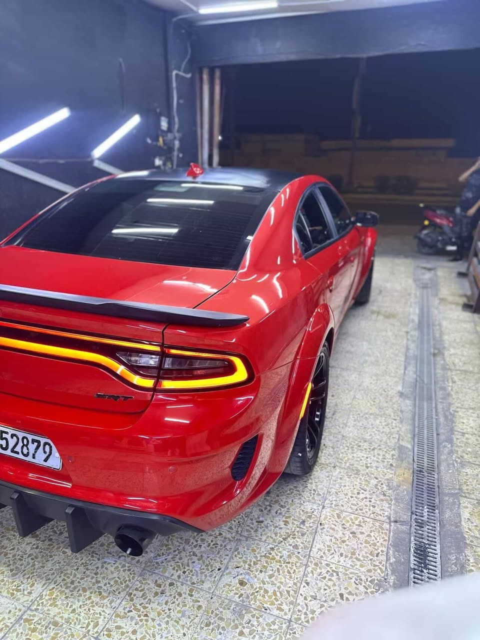 السلام عليكم جارجر سكات وأيد بدي اصل موديل 20 اصل بيه قطعتين صبغ  مكان كربلاء سعر ٢٢٤ وبيه مجال.  ***********
