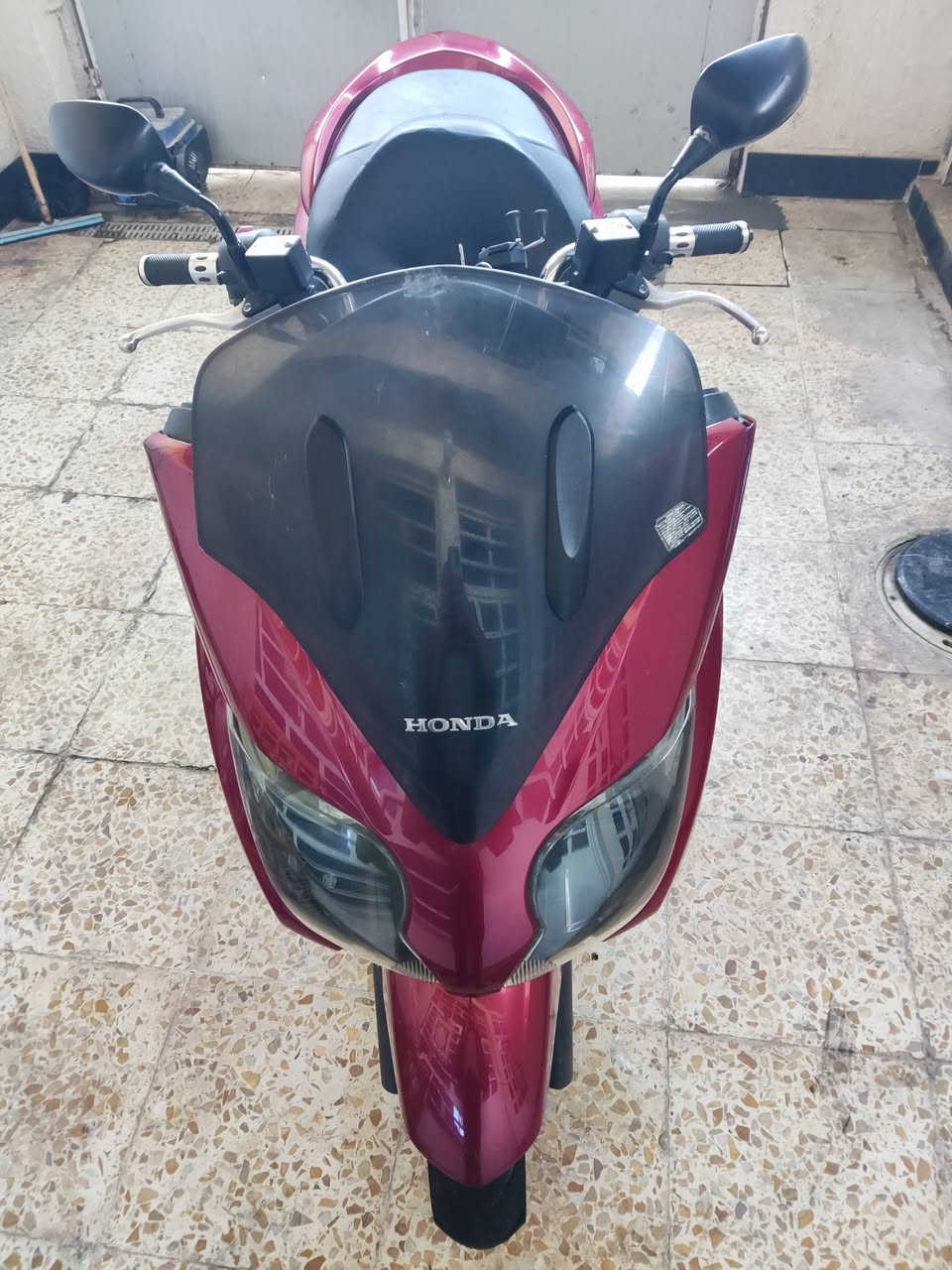 سلام عليكم فورزه 010 مكفوله مكينه و كلجات و كهرباء تخم تاير سعرهه 1250 مليون و ربع مكاني بغداد ***********
