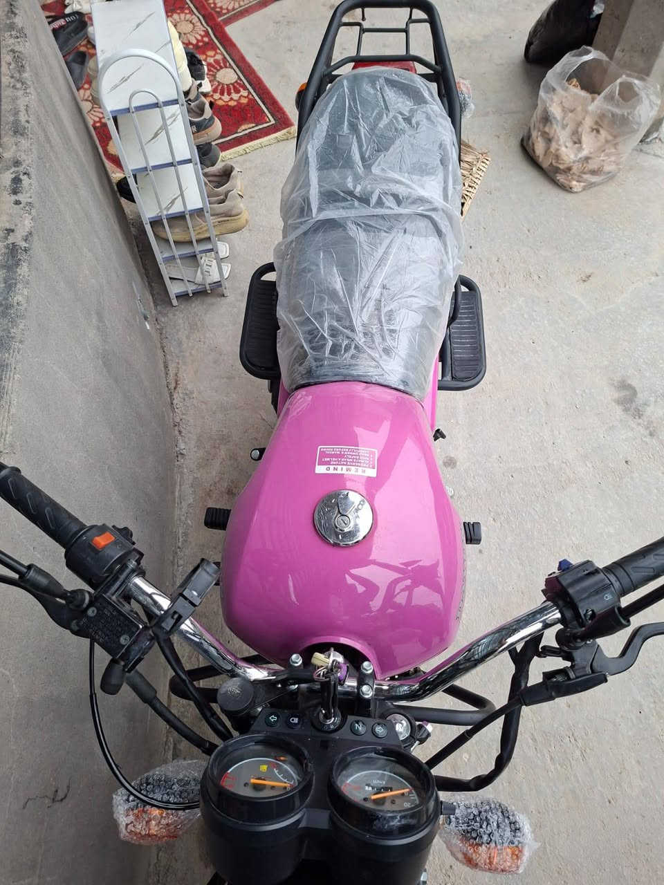 سلام عليكم دايون 23 اخت الجديده
اوراق اصولي  
السعر مليونين و50وبيه مجال
***********
***********
