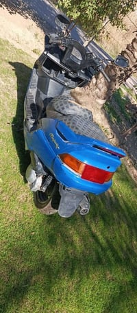 للبيع كوم حديد محرك مجفت نقصه تاير امامي وكابريته بس ابيع كوم حديد 120...