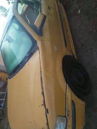 ٢٠١٠ • رقم ألماني • كهربائيات شغاله