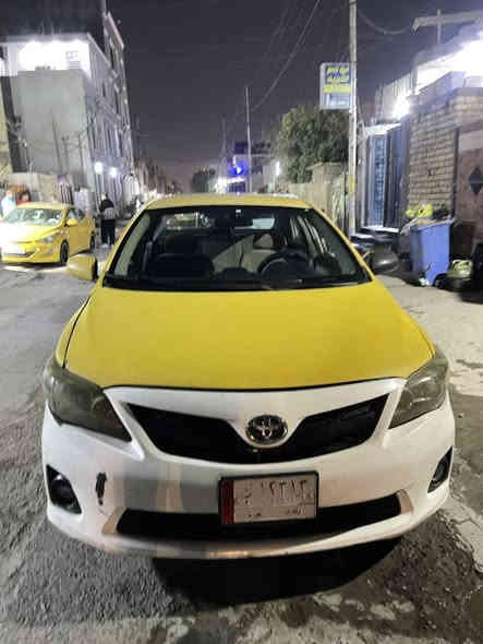 السلام عليكم 👋
للبيع كورلا موديل 2013 

السيارة بيهة بجم ما واصل للشاصي ربع البنيد وبيهة طخة للباب الورة السايق وطخة بجنطة غير ذني السيارة كلشي مابيه مكفولة صدر جديد تخم تاير مكينة كير مكفولات غرفة نضيفة
مكان السيارة بغداد 
رقم صاحب السيارة ***********
مكلف بل نشر 
القريشي - بيع وشراء كافة أنواع السيارات
