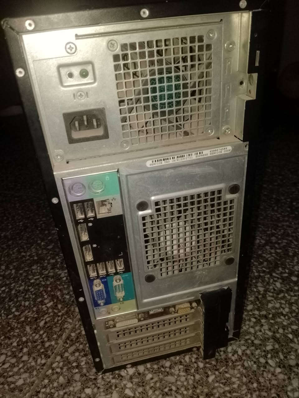 سلام عليكم شباب pc للبيع سعر 70 وبيه مجال بس يمكن شكم شغله نقص الستفسار *********** على الواتساب
