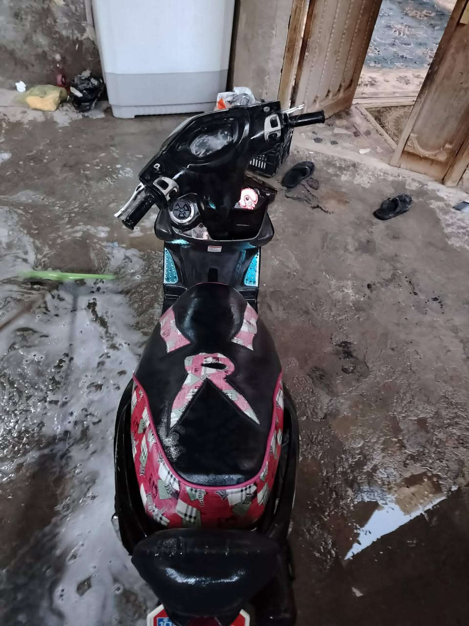 السلام عليكم جي تي ار للبيع الدراجه كفاله عامه اخت الرمبه 
السعر ٨٠٠ وبيها مجال مكاني بغداد الشعب
*********** متواجد واتساب
