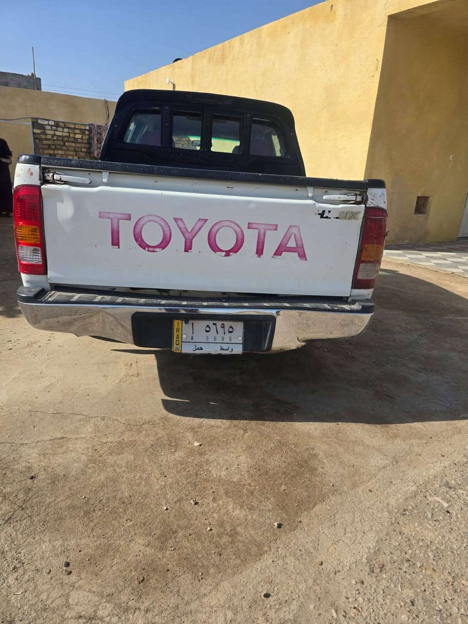 2010رقم واسط
سنويه لغاية 2028
اوتماتيك  فول مواصفات
السياره بيهى تجيه يعني (مكلوبه صفحه)
ابيعلك غير مكفول 
مكاني ميسان
السعر 120وبي مجال 
***********
***********
