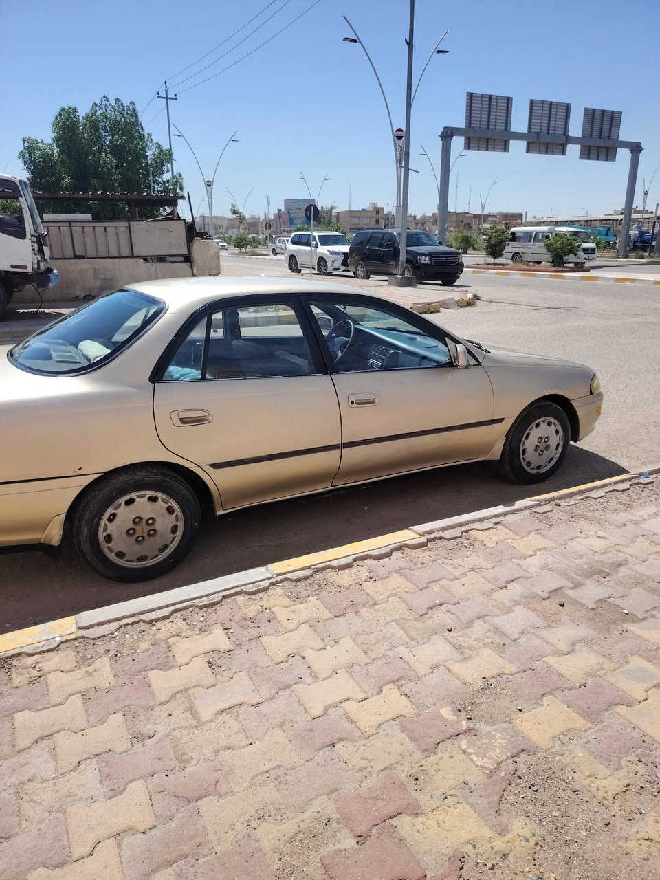 السلام عليكم
تيوتا كارينا للبيع1992
مكينه كير جدد اوتماتيك تخم تاير جديدحداديه
 كفاله من العيب الشرعي والضربه القويه صبغ جماليه فقط
تبريد شغال فقط الوجه عاطل
رقم بغداد مشروع وطني شرط تحويل
سنويه 29
راعيها بناصريه
سعر 36 بيها مجال قليل
مكانها ناصربه مركز
***********
***********
