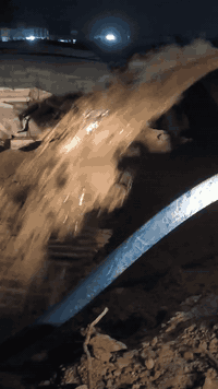 لحفر الابار الارتوازيه ***********
يوجد واتساب *********** 
مستعدون الحفر الابار وتعبرات الشوارع وتجفيف المنهولات نعمل في كافه محافضات العراق دقه في العمل وسرعه في الانجاز ونعمل تجفيف الارض الشركات الاهليه والحكوميه نعمل حفر الابار كاقه الاحجام ونعمل حفر يدوي والي
