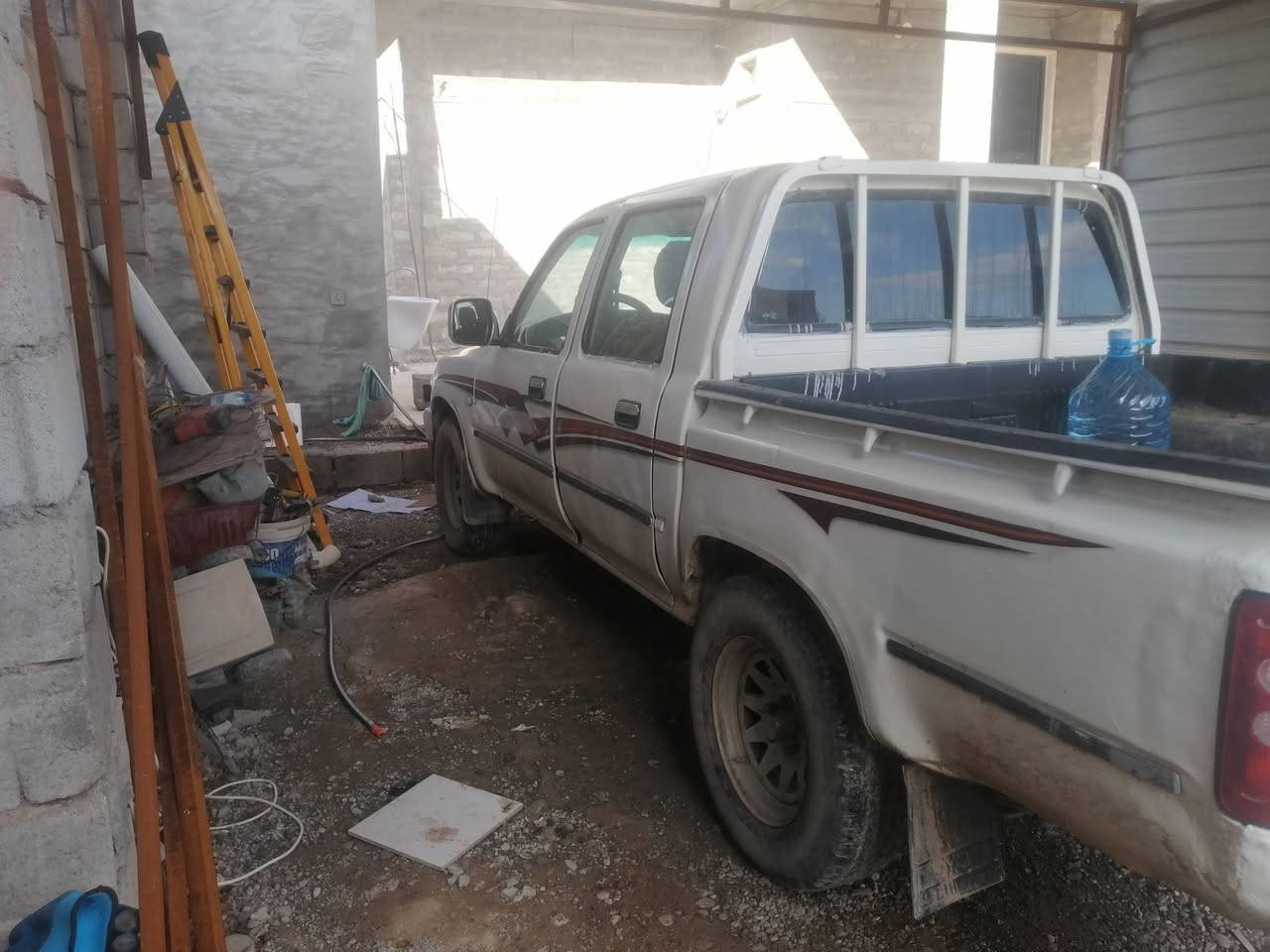 دير موديل ٢٠٠٧ بيها منفيس معمرة كامل كلها شغاله بالشرط من الدعاميا للدعاميا السعر المطلوب ٢٨ ورقه وبيها مجال قليل مكان السياره العلم اتصل على الرقم ***********
