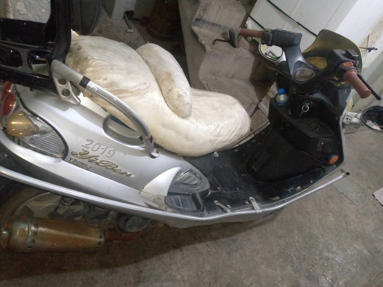 ماطور مرزي اتوماتيك للبيع سعر 300 الف شغال كامل مابي عيب كهربائيات كامل شغاله للتواصل


**إذا كنت صاحب هذا الإعلان وتريد حذفه لأي سبب، رجاءا أرسل رسالة إلى الدعم الفني**