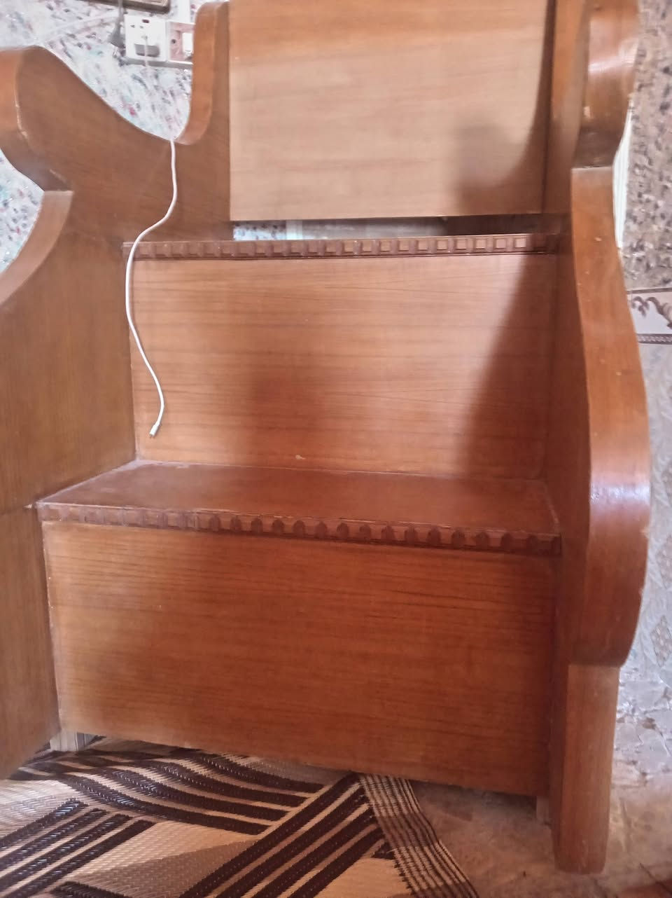 السلام عليكم منبر للبيع او مراوس أصغر منه يصلح الحسينيه اوموكب


**إذا كنت صاحب هذا الإعلان وتريد حذفه لأي سبب، رجاءا أرسل رسالة إلى الدعم الفني**