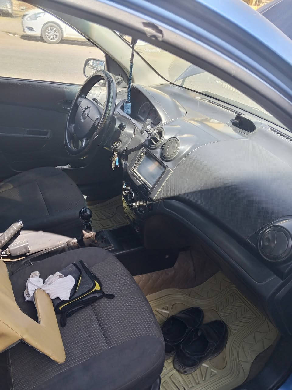 سلام عليكم افيو موديل 2007 رقم ذي قار السعر 45 للتواصل ***********
