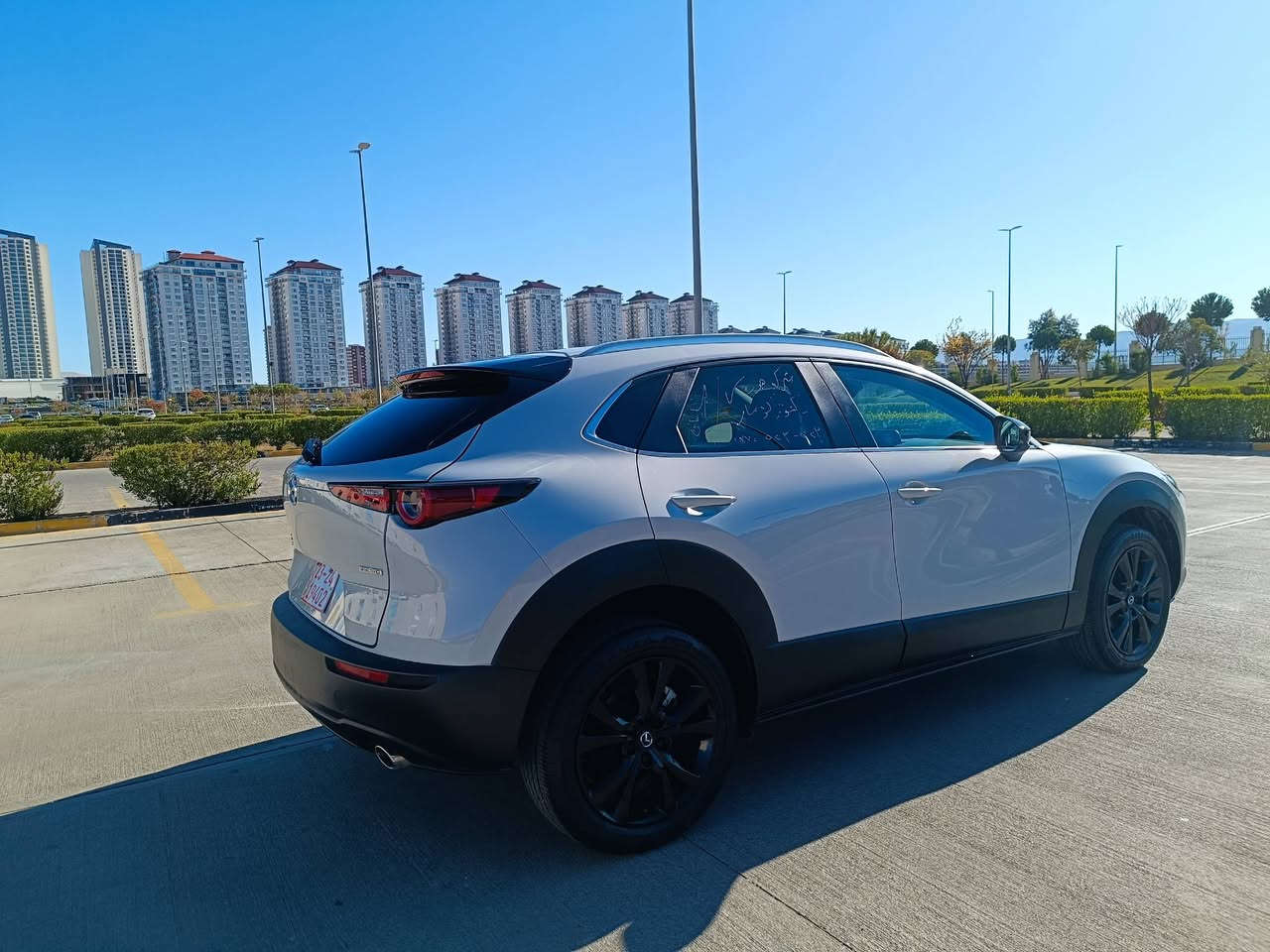 Mazda cx30 2024
 سموكى
چه مه له غى سائق بوياخه

مواصفات
Awd
Auto hold
مه كينه ٢,٥ بى توربو
كوشن جلد
كاميرا
شاشه
رادار 
حاسه
به سمه
بريك به سمه
ده رگاى به سمه 
تبريد مركزى
سى مودى ليخورين
گيج الكترونى
نرخ ١٤٩
٠٧٧٢٥٢٩٤٥٤


**إذا كنت صاحب هذا الإعلان وتريد حذفه لأي سبب، رجاءا أرسل رسالة إلى الدعم الفني**