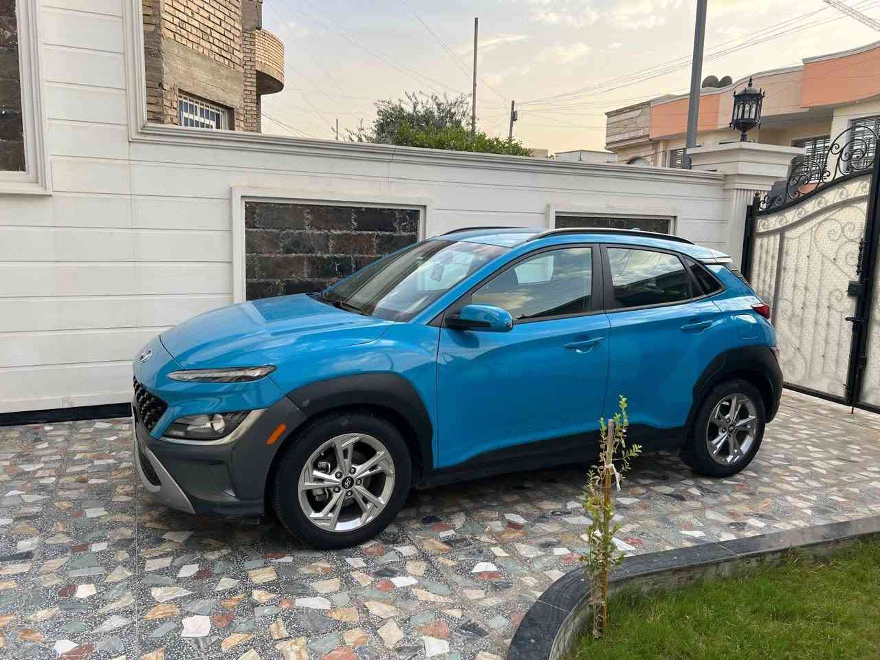 هيونداي كونا 2023
تحويل ثاني يوم
بدون صبغ
بيه براد بسيط 
ماشية 70 الف كم
حادث بسيط بدون قطرة صبغ
كامرة خلفية
التحكم على المنحدرات 
مستشعر وقوف 
بصمة 
تشغيل عن بعد
شاشة كبيرة 
مراقبة النقط العمياء
مثبت سرعة
مثبت مسار
نظام المفتاح الذكي
المصابيح الامامية ليد
مانع انزلاق
رادار امامي 
رادار خلفي
ورادار بلجوانب
كشاف ضباب
كشن السائق كهربائي
اطفاء ذاتي
***********
