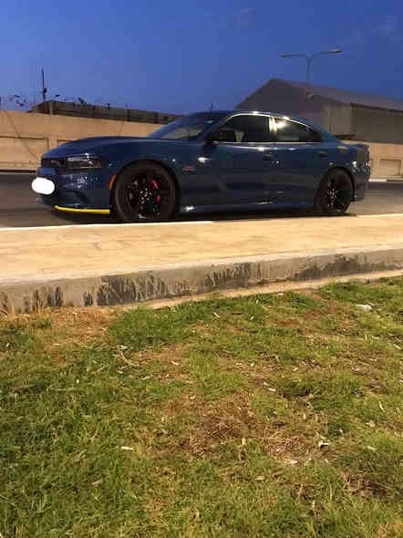 سلام عليكم جارجر مديل 2022
مكينه 8
RT
سياره بدون ايرباك 
ماشيه 40الف 
ويل 20
تخم تاير 
ويل نجمه 
صور الحادث موجوده
سياره عله ايدي اني مرقمهة
سعر 290مكاني بغداد 
***********
