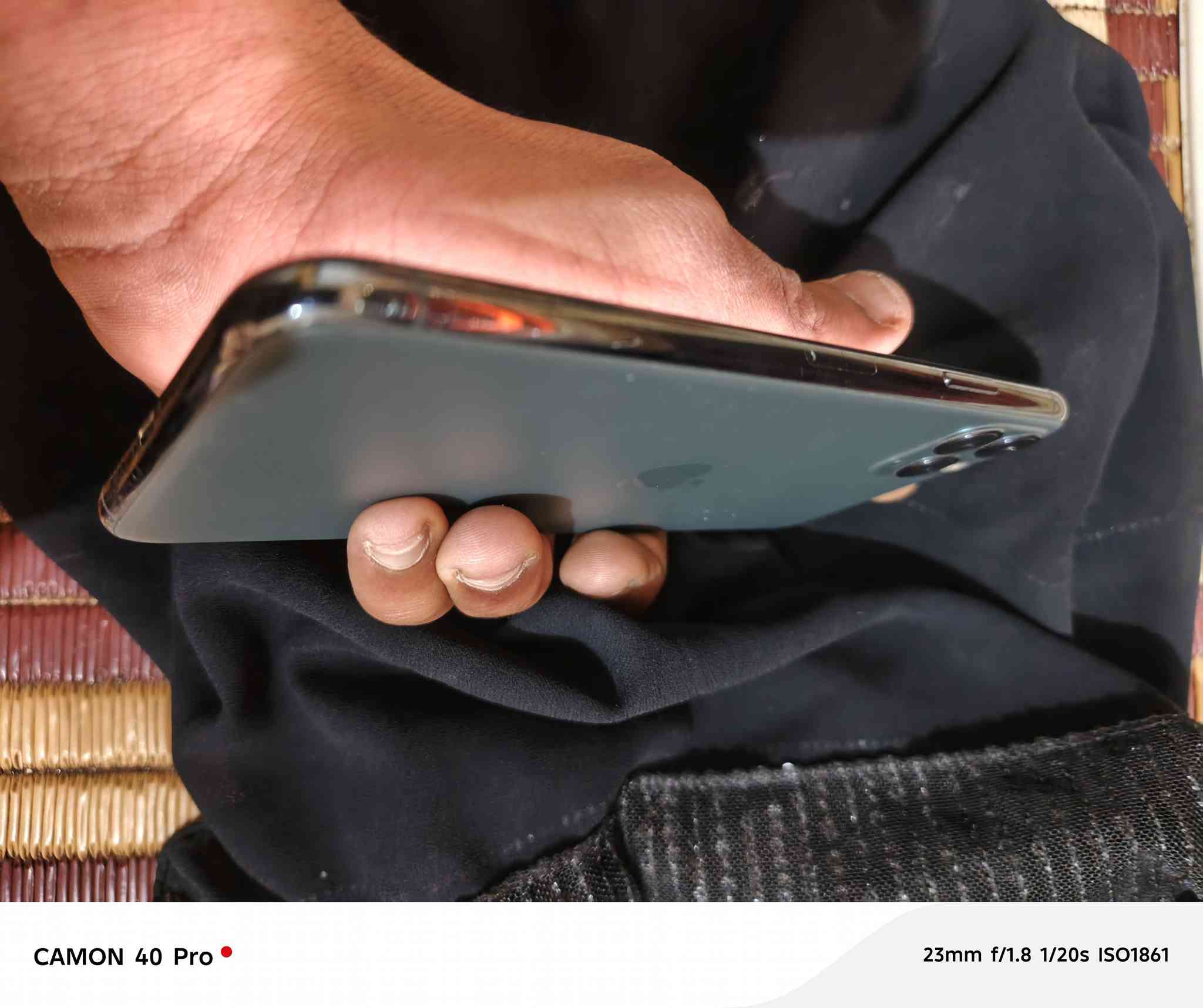 السلام عليكم ايفون ١١ برو ماكس بطاريه فوك ال٨٠ ممفتوح ولا ملعوب بي شخط مابي ابد مكفول من كلشي قافل ايكلود ضايع سعره ١٨٠ وبي مجال مكاني مدينه الصدر
***********
