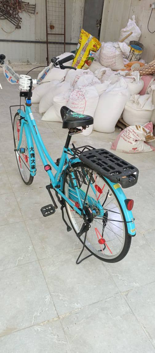 بايسكل سياحي شركة سانتس حجم 26 بايسكل مستخدم قليل رقم الهاتف ***********
