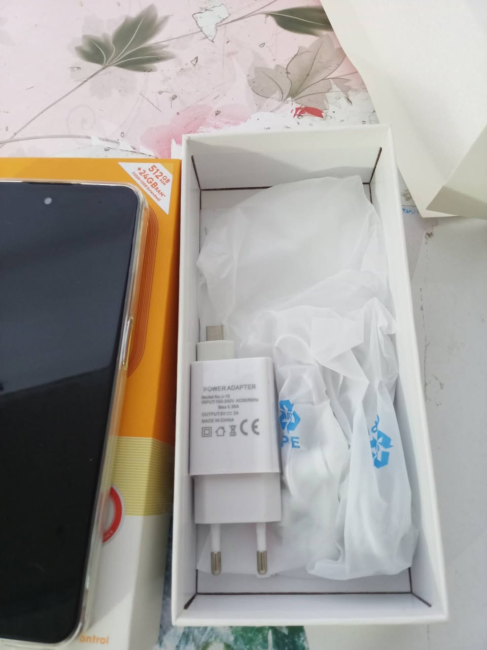 جاهز تكنو سبارك 30ابر ذكرة 512 جهاز جديد لبيع سعر 250بي مجال بصيط رقم وتساب ***********
