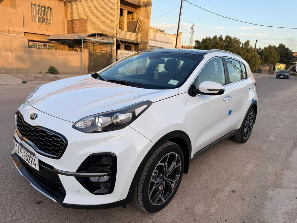 سلام عليكم للبيع كيا سبورتج خليجي موديل 2020 رقم بغداد الدولي ( جي تي لان) تجي فول مواصفات سياره جديده من جميع النواحي مكفوله من صبغ وبارد وفتح وشخوط ورصعات ماشيه 39 سياره بسمي تحويل مباشر
مكاني بغداد الكرخ- 
‭0773 639 4616
