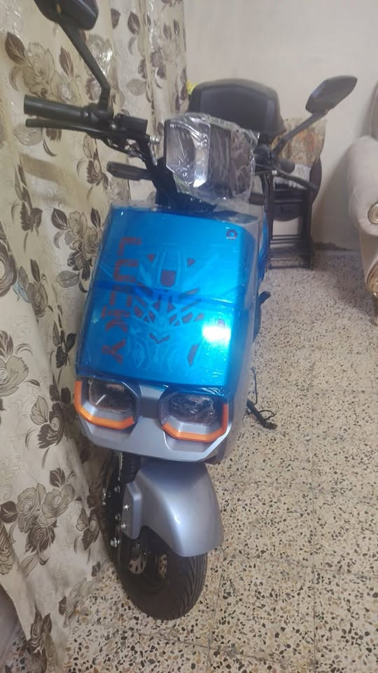 ‏ماطور شحن للبيع  ما ماشي سفر بالكرتون مطبق. السعر ٦٨٠ وبي مجال متوزي 

الاتصال عل رقم ***********

