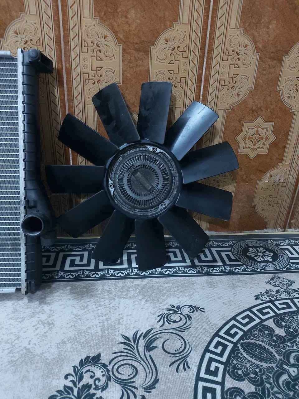 غراض e39 صقر للبيع كلمن وسعره مكتوب ***********
بي واتس
