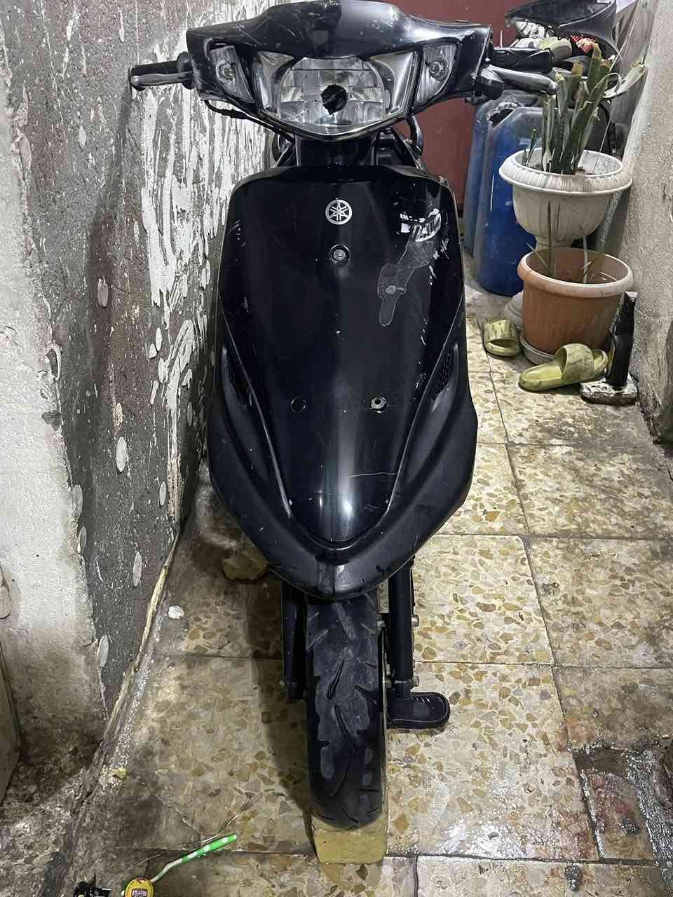 سلام عليكم ماكس قجمه للبيع

موديل 2006 سلف وهندر 

السعر 325 الف وبيه مجال حك الجيه 

الدراجه خير الله المكينه مفتوحه مره وحده فقط سلف 

الدراجه بيه 12 ختم شكل واحد

شلعه ومعدل بريك خلفي شغال 

بيه نواقص بسيطات مثل كلوبات امامي خلفي وكلوبات الدشبول وقمجي سرعه ما يكلفن 15 الف كلهن 

وجامه أماميه وبنز كلج فقط الباقي كله شغال 

لاستفسار رقمي *********** 

مكاني بغداد مدينه الصدر
