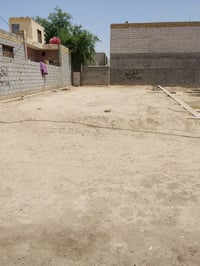 بتلو للبيع بحي سبل الاولى بلبدايه اول فرع على اليسار مساحته ميه وربعين...