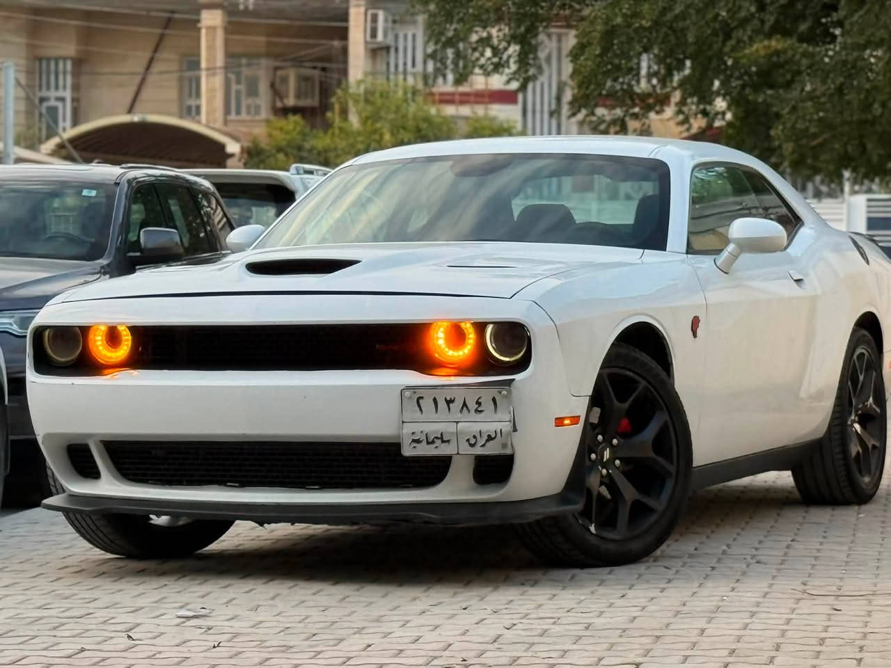 السلام عليكم

جالنجر 2015 SXT
وارد كندي بدون ايرباك بدون لغد وبدون شاصي
بيها قطعتين صبغ الجاملغ الامامي جهة السايق والجاملغ الخلفي عكس السايق
السيارة كاملة مناقصها شي
تخم تاير جديد
صدر جديد
عليها ادامة كاملة لمنظومة البانزين
السيارة ماشية 150 الف كيلو
مكانها بغداد
السعر 140
***********
