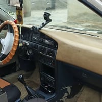 للبيع كورله موديل 1987سنويه لل 30 هزه بشهر ال 6تنتهي سياره حلوه كير مح...