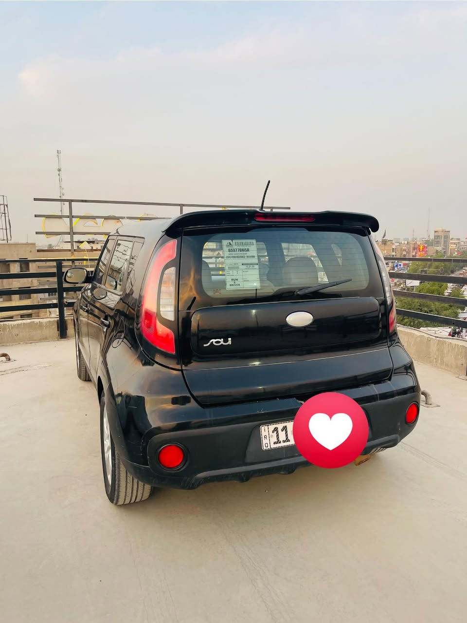 للبيع صول مديل 17وارد امريكي
محرك 1600gdi كير كفالة ادامة كاملة  صدر جديد دواخل اسود ورصاصي نضيف تايرات امامي جدد باله  

سيارة مرتبه بدون آيٰ نواقص تدفئة تبريد ثلج 

رقم بغداد تحويل مباشر غرامات عليهه 700 الف تنزل من حسابهاا السعر117 وبيها مجال. 

العنوان واسط  الصويرة 

***********
