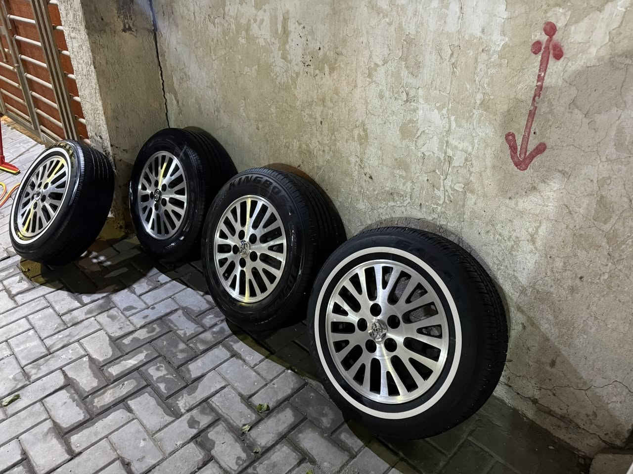 ويلات للبيع مكان بصره ***********
