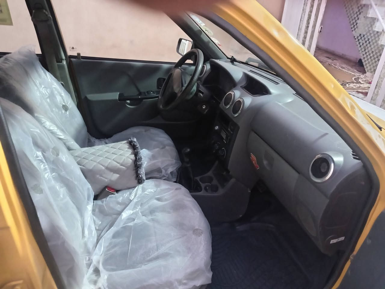 سلام عليكم سايبه للبيع موديل ٢٠١٦ مكان دوانيه للستفسار *********** سعر 30
