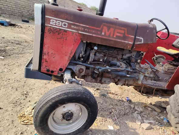 السلام عليكم للبيع مكينه فوركسن موديل 1982 حجم 290 رقم وسنويه رقم صلاح الدين شرط التحويل مكينه بلاديه على وضع الشركة فقط المكينه جفتناها على ادينه أكسل وكير وضع شركة وجاهزة فلس مو ناقصها من كل النواحي السعر 11 مليون ونص العنوان سامراء الشراي يتصل عل رقم الهاتف ***********
