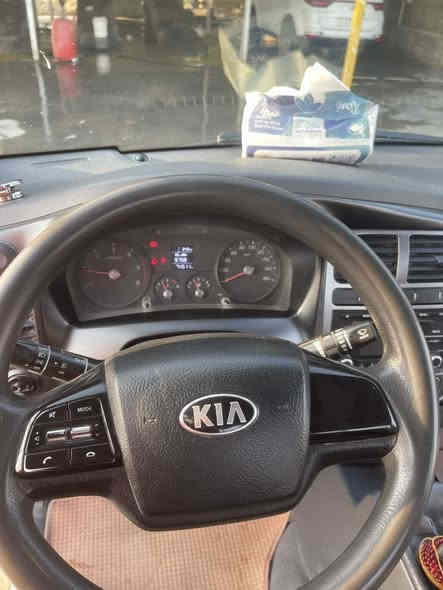 السلام عليك كيه عموشه موديل2021 مكفوله كفاله عامه رقم  بغداد لاستفسار *********** مكاني بغداد البياع سعره 145وبيه مجال  سوناره موجود ماشيه 74 ألف
