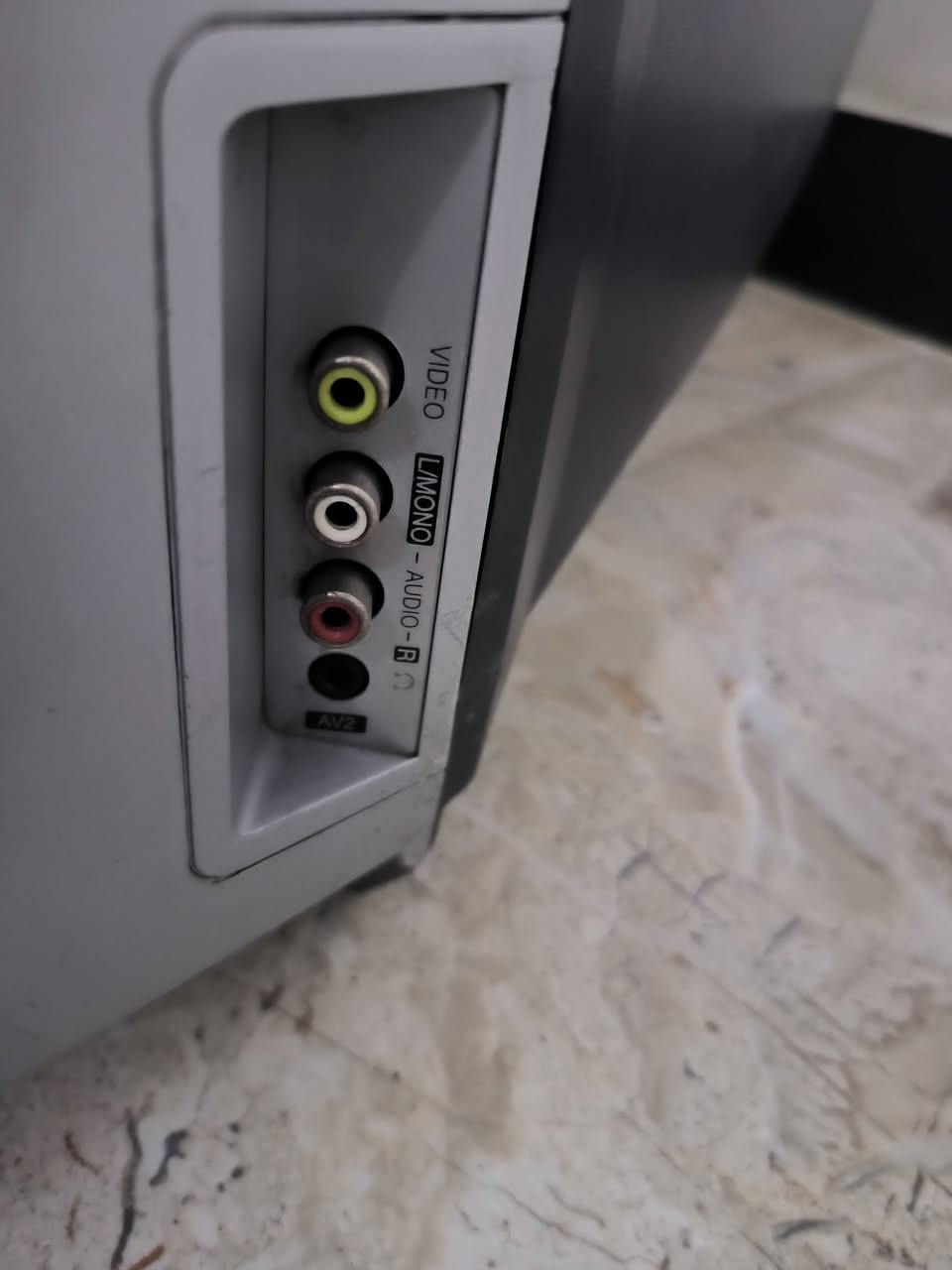 اخوان تلفزيون يلجي نضيف مرتب نضافتة ٨٠٪ شقال وبيع على فحص يحتوي على ٣ منافذ مال فيش حتة منفذ مال سماعات اذن موجودة بي فقط ريمون ما ويا سعرة ٤٠ الف مكاني بغداد توصيل ما عندي


**إذا كنت صاحب هذا الإعلان وتريد حذفه لأي سبب، رجاءا أرسل رسالة إلى الدعم الفني**