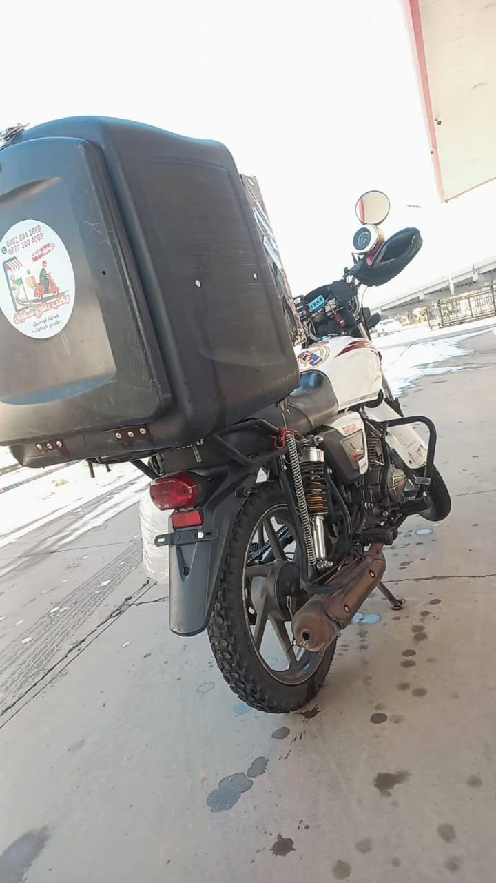 سلام عليكم دراجه للبيع مال دلفري الفين 23 محرك مامفتوح سعر 700 وبيه مجال بيع مستعجل ***********
