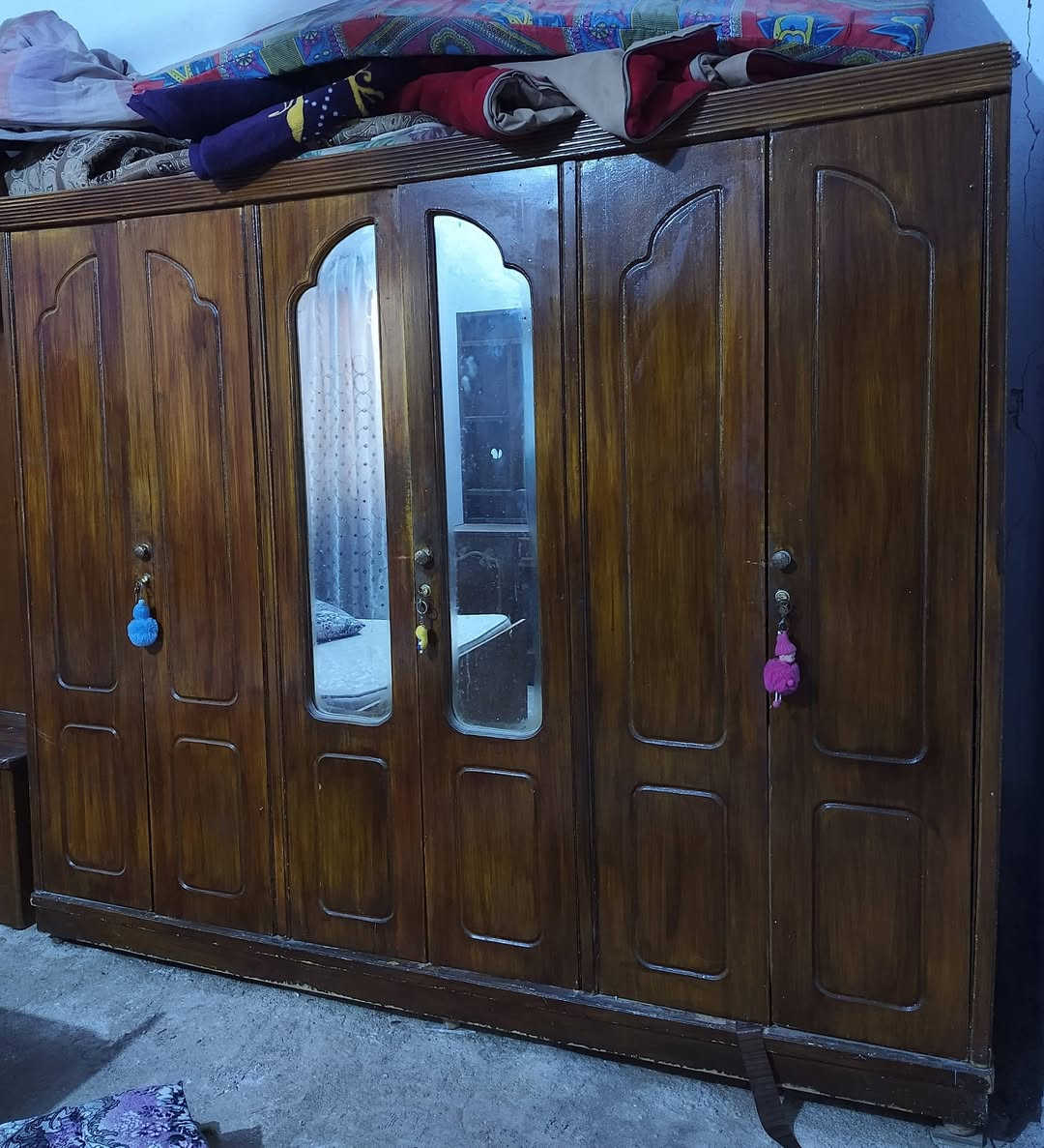 غرفه كاملة للبيع السعر 300 وبيها مجال حك جية


**إذا كنت صاحب هذا الإعلان وتريد حذفه لأي سبب، رجاءا أرسل رسالة إلى الدعم الفني**