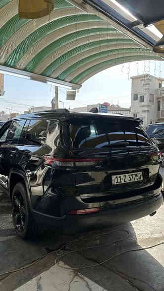 جيب 2024
جيب لمتد حادث خلفي 
شاصي لغد ايرباك كله كفاله 
صندوق تبديل و جاملغ صبغ 
7 راكب 
بلاك توب السياره كلها تطعيمات بلاسود 
السياره بلواقع احلى بهواي تجي تشوفها و تحكم بنفسك 
رادارات 
كروس سرعه 
فتحه 
كشن كهرباء 
رايدها ب320 وبيها مجال 
***********
