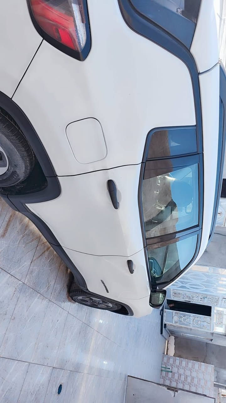 سلام عليكم جيب كمباس 2018 مكينه 4سلندر جديده كير جديد تايرات جدد رقم ميسان انكليسي سنويه ال30بسمي تبريد تتفئه شغالجاملق خلفي وامامي بيهن ضربه خفيفه مكان بصره الدير السعر 128وبيه مجال ***********/***********
