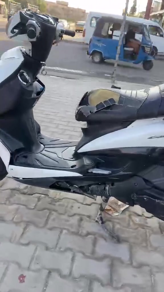 سلام عليكم البيع
سكنس لد كفاله عامه
سعره 750 بيه مجال. مستعجل عله بيعته 
مكان المحمودية. حي البتول
رقم ***********
