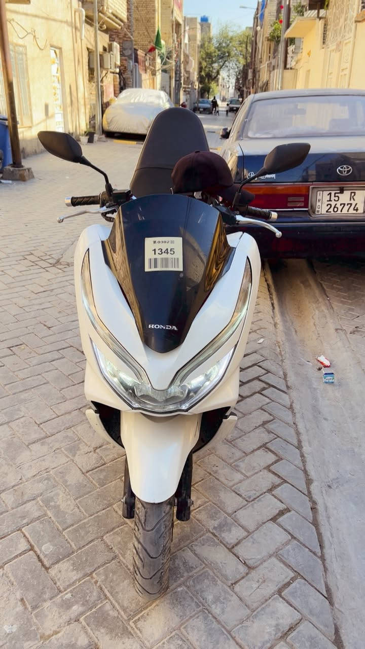 سلام عليكم بي سي اكس جيل ثالث بصمه ياباني jfدراجه نضيفه فول ماشيه ١٧ بحاله وكاله مثل ما موضح بالتصوير بغداد مدينه الصدر شارع الفلاح السعر 20 وبيها مجال قليل حك جيه ***********
