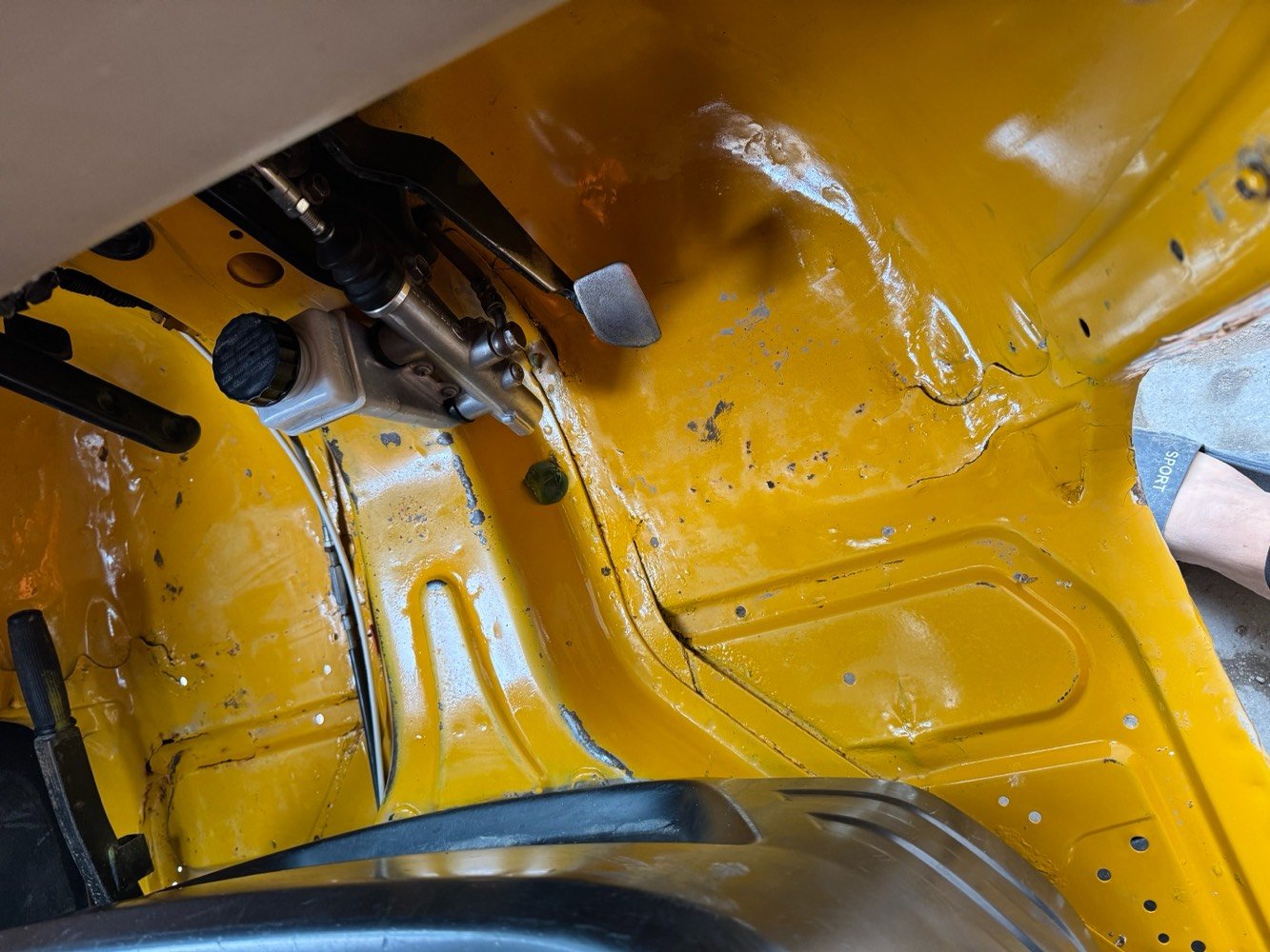 سلام عليكم تكتك للبيع 20شهر 4
التكتك اوراقها كامله كبل لترقيم مابيهن نقص   تخم تاير بنزات عنابير جدد المكينة تجفيت شركة فشك كلجات وكرنك وفشك كله جديد   
السعر 5600وبية مجال بسيط المكان الشعلة رقمي ***********