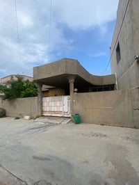 حي برزان • ٢٧٦م • واجهة ١٦م