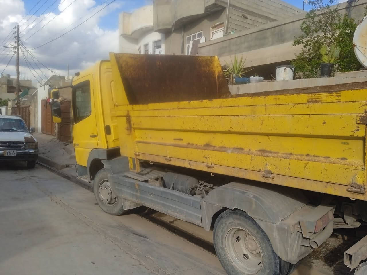 اتيكو قلاب للبيع 
موديل 2000
رقم كركوك مشروع وطني  بأسمي تحويل ثاني يوم 
السياره مكفوله  
تخم تغيرات كله جديد 
‏‪الارقم الاستفسار / ‏‪‏‪‏‪‏‪‏***********
سياره متواجده في كركوك 
سعر 150
