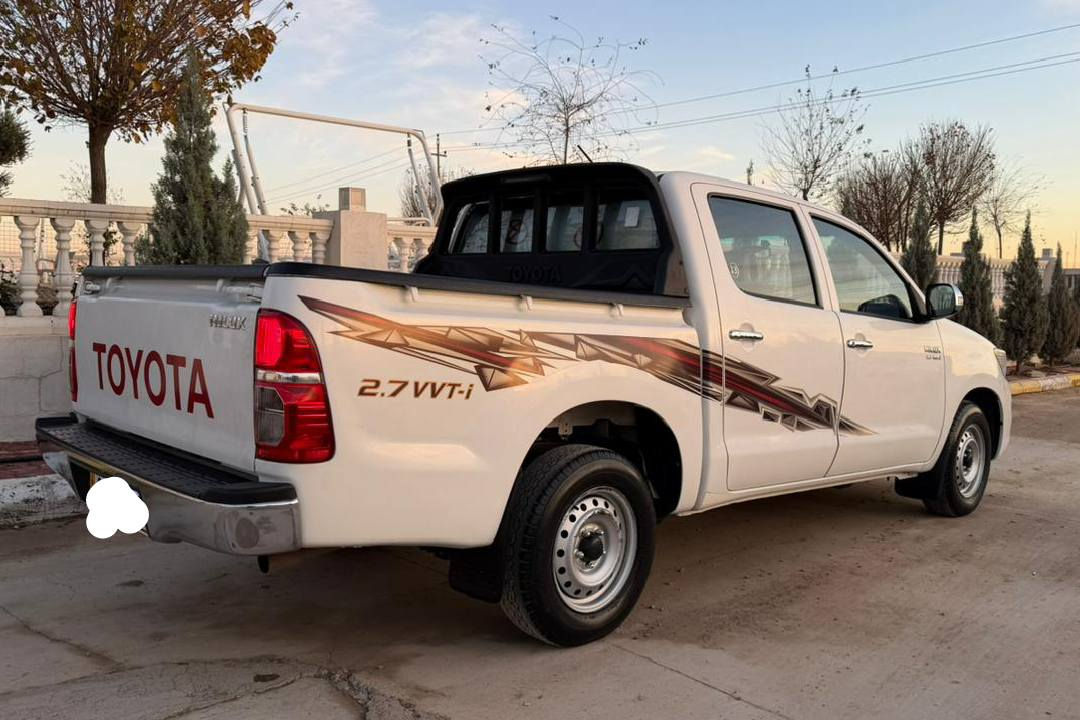 تويوتا هايلوكس 2013 
گیرومەکینە بەشەرت 
نه كراوه ته وه 
١١٣هه زاري هه قيقي روشتووه
 سه نه وي تا2030تازه يه
 يه ك بست ساردي هه يه
 ژير به گلا يتي دواوه بويخاي نييه 

سعر لە کۆمێنت داوابکە ڕاستەخۆ بۆت دیت 📩 

تاقميك تايه ي برجستوني ياباني له ژيره سپسري دانه به زيووه هه موگيياني له سه رده قه شه ريكه ماوه 

ژمارەی خاوەنی 
***********
